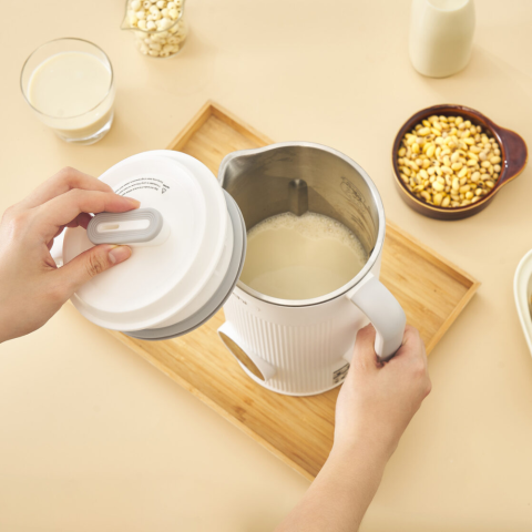 Máy làm sữa hạt Akiba Ample